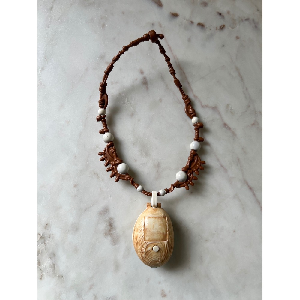 Disney Moana Magical Seashell Necklace Heart Of Te Fiti Pendant Toy - Picture 2 of 4
